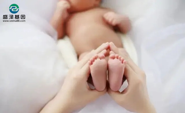 公婆要求做親子鑒定，剛生完孩子的兒媳嚎啕大哭