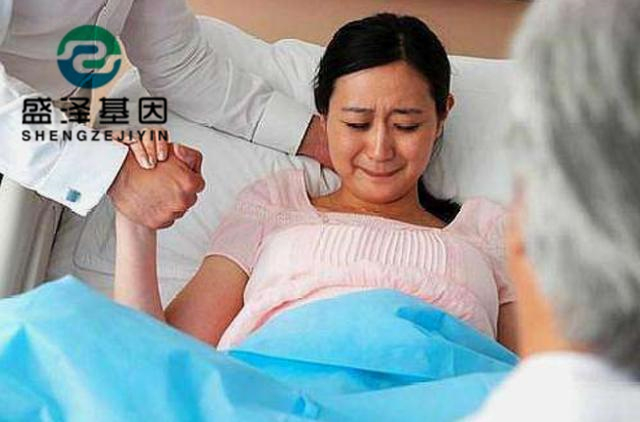 奉子成婚7個月后嬰兒早產(chǎn)，男人做了親子鑒定結(jié)果讓人傻眼！