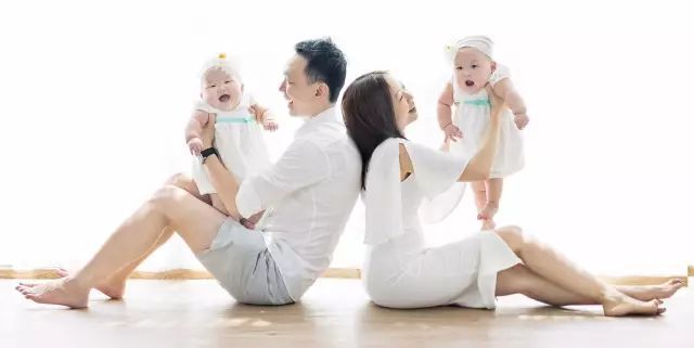 結(jié)婚后男方要求女方做親子鑒定是要確定撫養(yǎng)的是自己的孩子