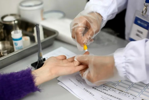 人員如何快速采樣？鑒定機構對收到的親子鑒定樣本負責