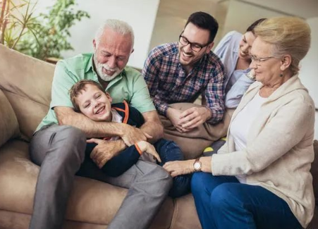 “給孩子做親子鑒定的，一般都是啥家庭？”親子鑒定師說出實話