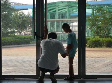 親子鑒定解開妻子未知之謎，還原事實(shí)真相