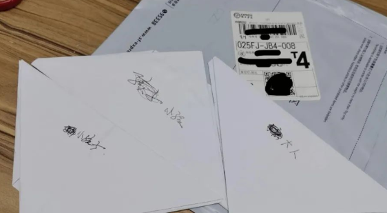 采集被鑒定人指甲做親子鑒定檢材大概需要多少錢? 采集被鑒定人指甲做親子鑒定檢材大概需要多少錢?