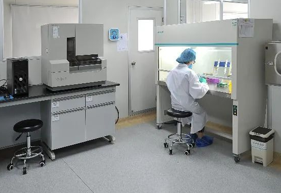 做親子鑒定到底是去醫院還是去有資質的正規親子鑒定機構？