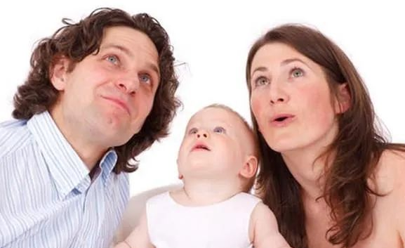 給小孩做親子鑒定需要什么樣本？采集口腔拭子嗎？